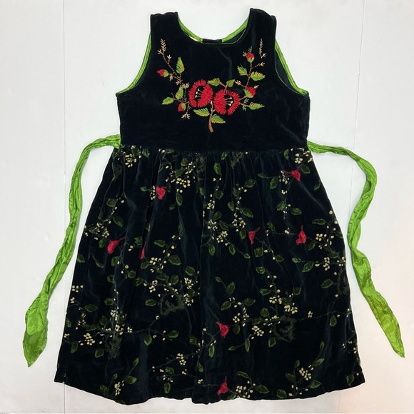 April Cornell Girls 9/10 Black Velvet Floral Embroidered Vintage